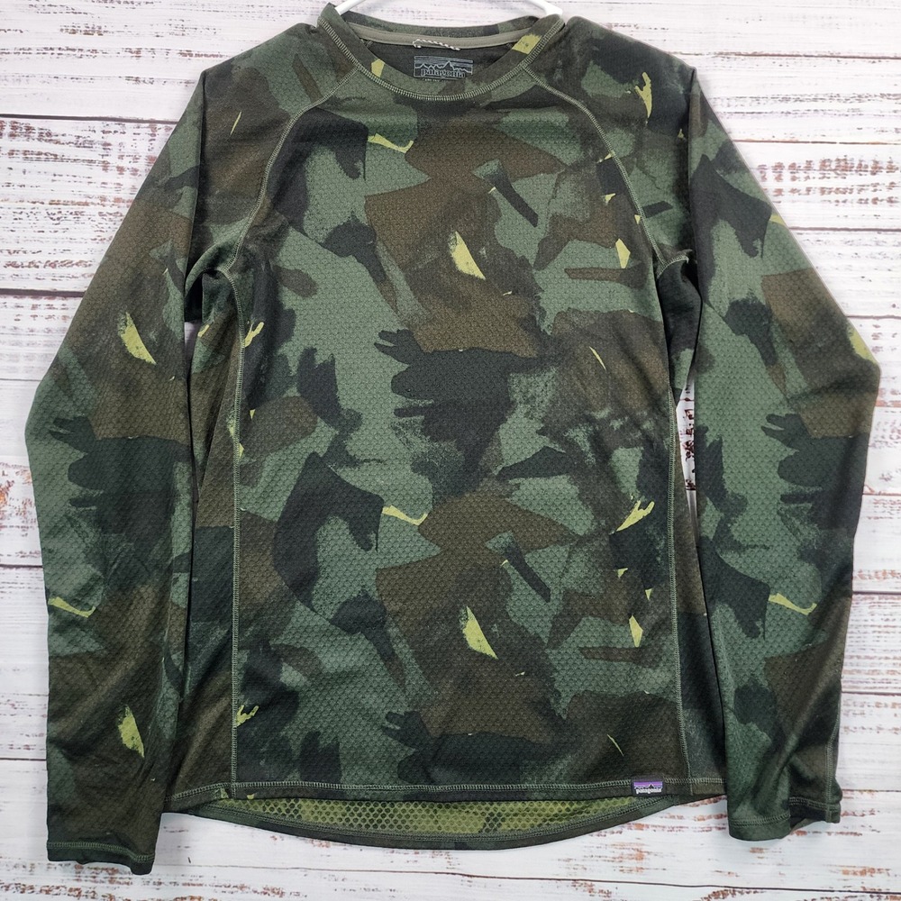 Patagonia Capilene Midweight Base Layer Shirt Mens Small Camo Crewneck